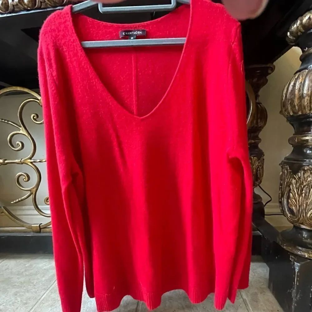 CASHMERE V neck pullover from stitch fix! - Picture 5 of 14
